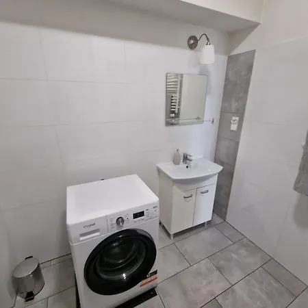 Apartament w Koninie przy ul. Wiosny Ludów Konin  Exterior foto